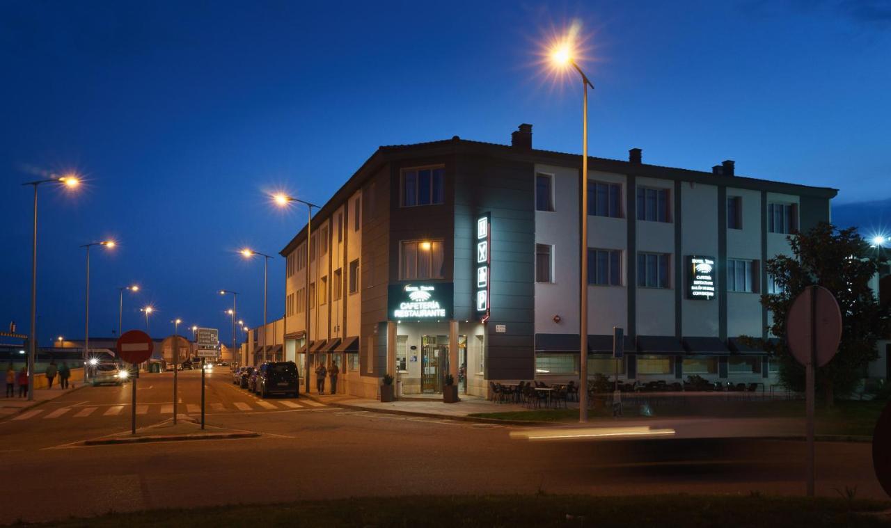Hospedium Hotel Triana Miajadas 외부 사진